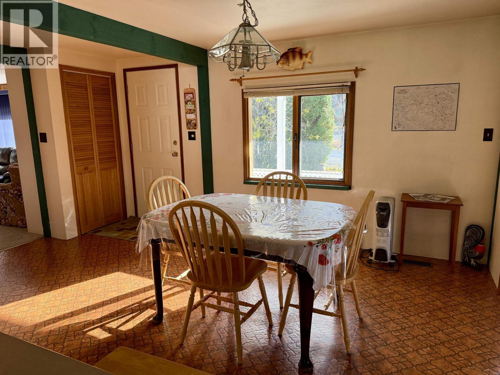 1802 MACKENZIE 20 HIGHWAY - 13