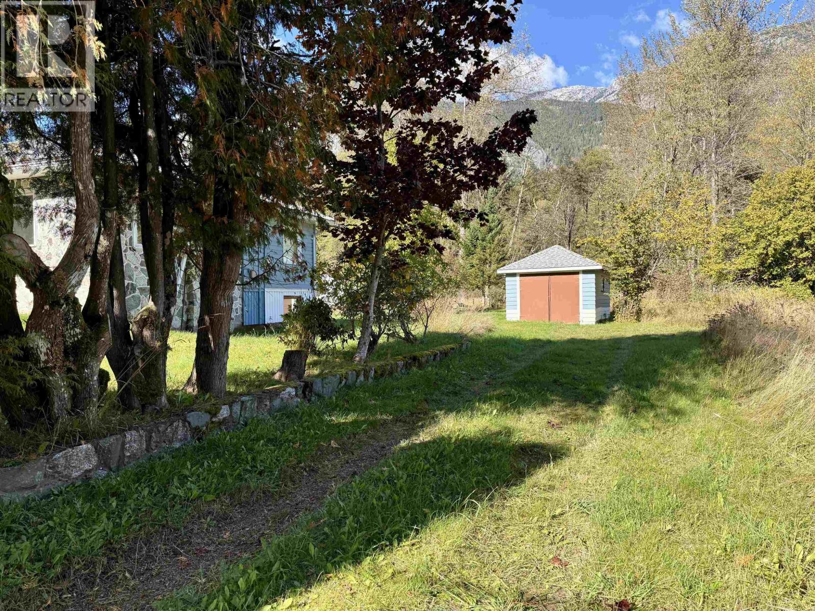 1802 MACKENZIE 20 HIGHWAY - 8