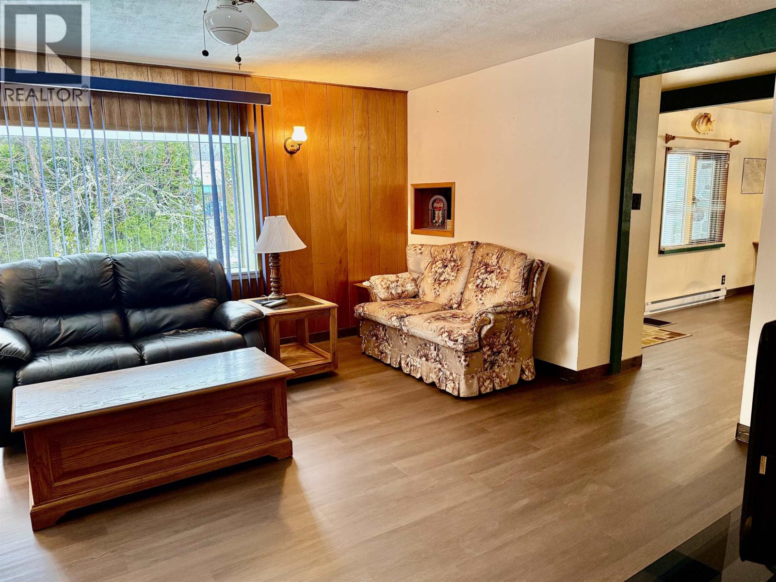 1802 MACKENZIE 20 HIGHWAY - 22