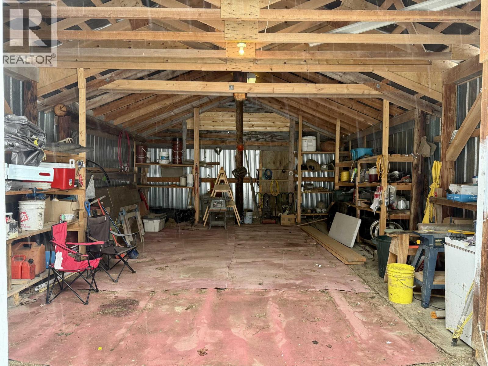 1802 MACKENZIE 20 HIGHWAY - 34