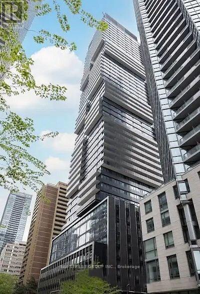 Listing photo of 1307 - 55 CHARLES STREET E