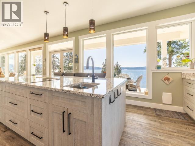 8447 HIGHWAY 101 - 23