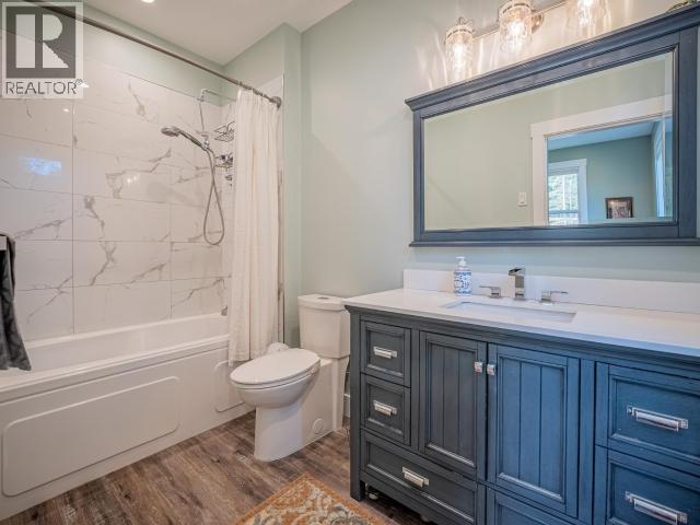 8447 HIGHWAY 101 - 31