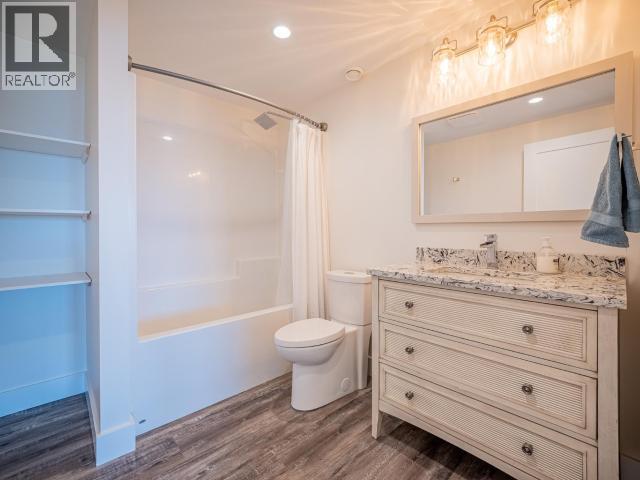 8447 HIGHWAY 101 - 54