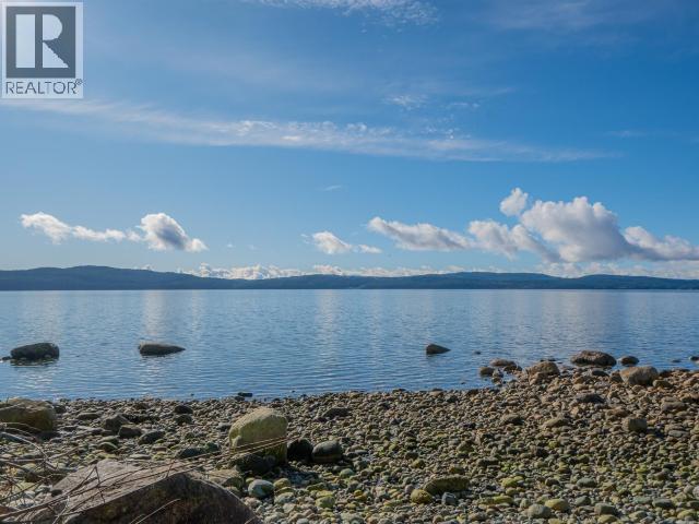 8447 HIGHWAY 101 - 72