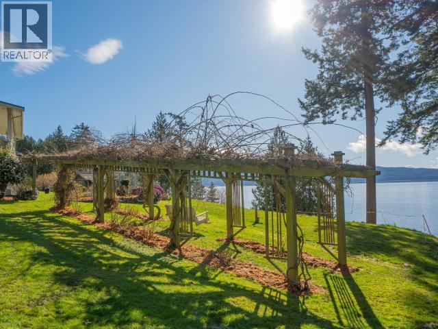 8447 HIGHWAY 101 - 74