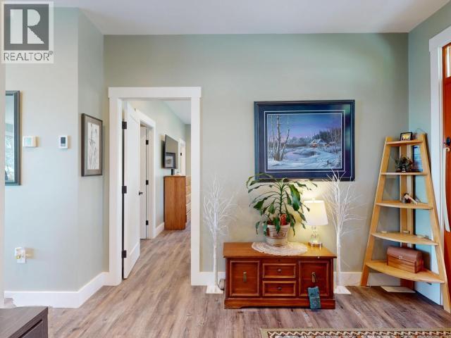 8447 HIGHWAY 101 - 90