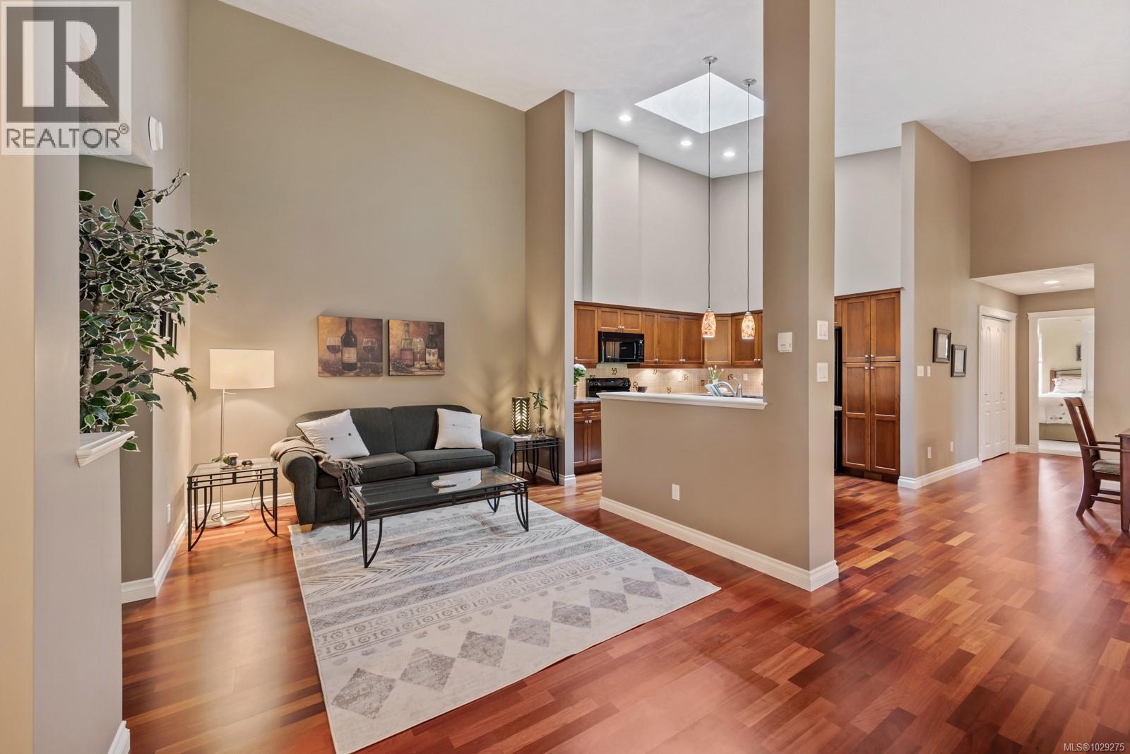 #120 44 ANDERTON AVE - 11