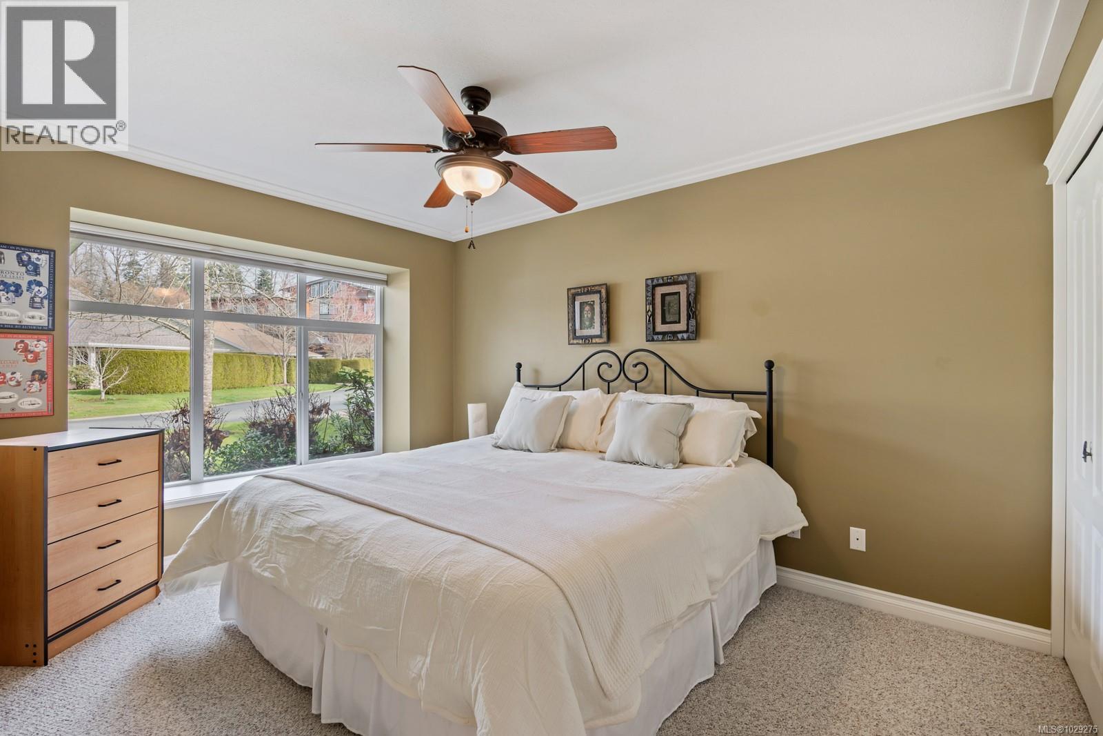 #120 44 ANDERTON AVE - 21