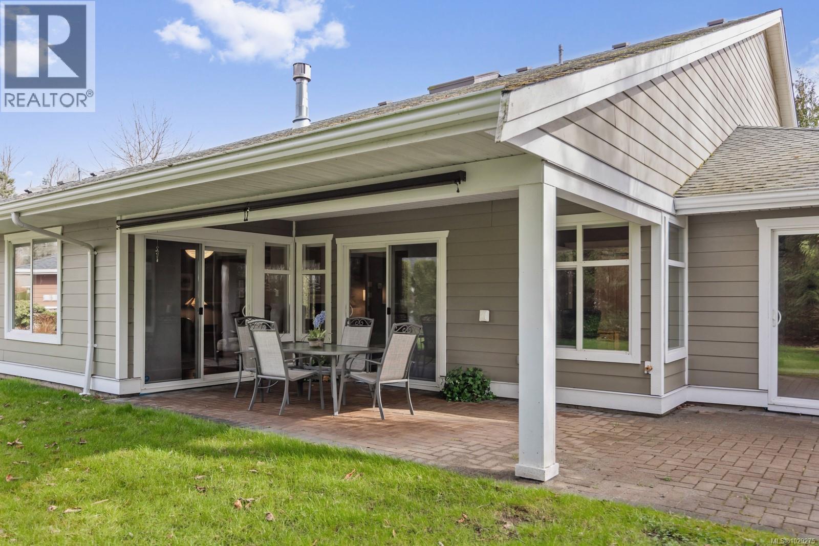 #120 44 ANDERTON AVE - 27