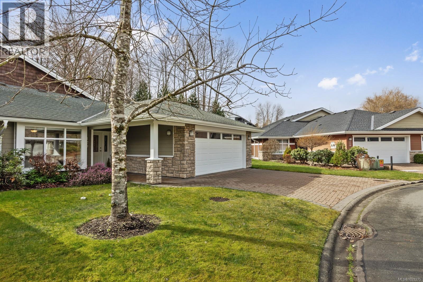 #120 44 ANDERTON AVE - 29