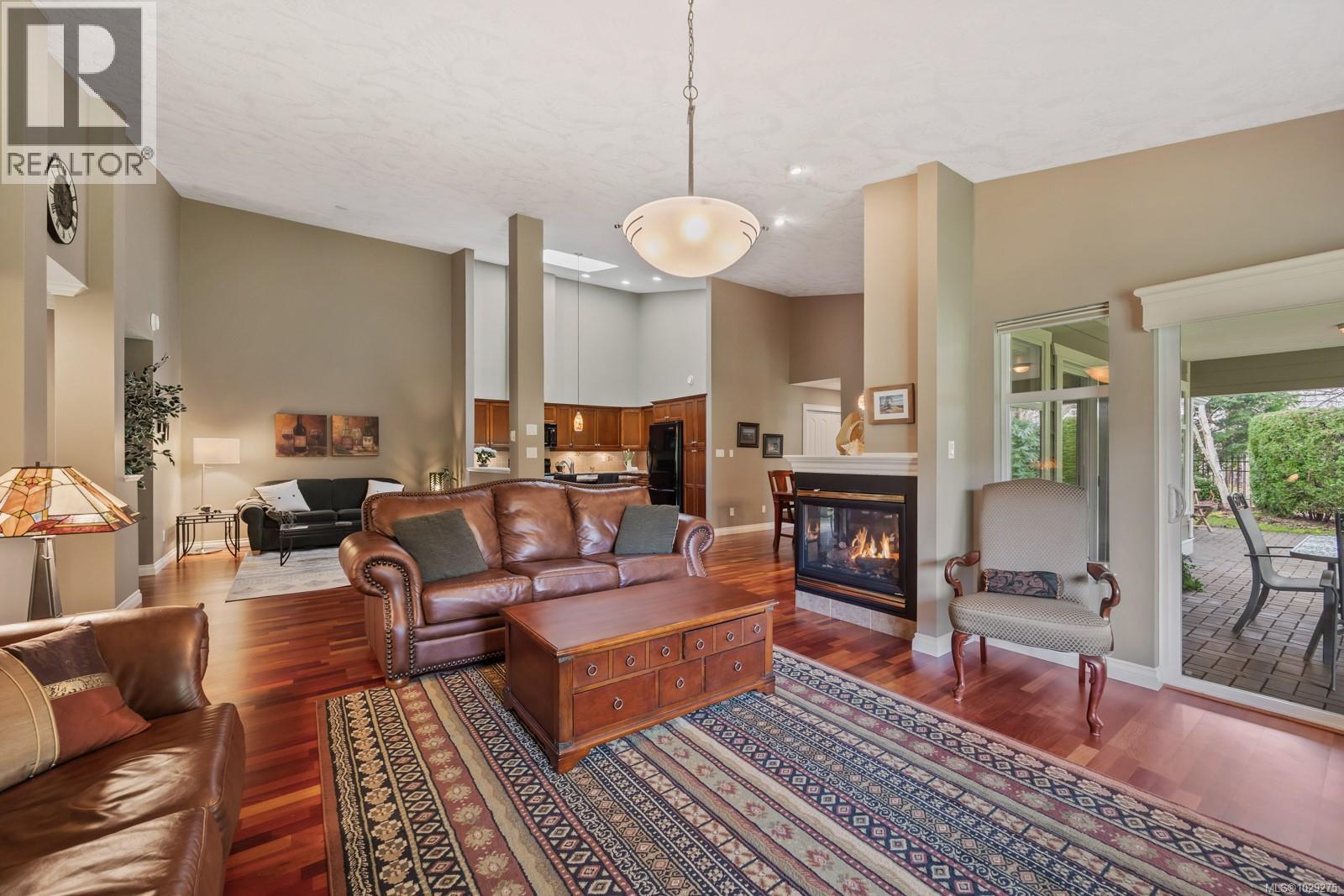 #120 44 ANDERTON AVE - 5