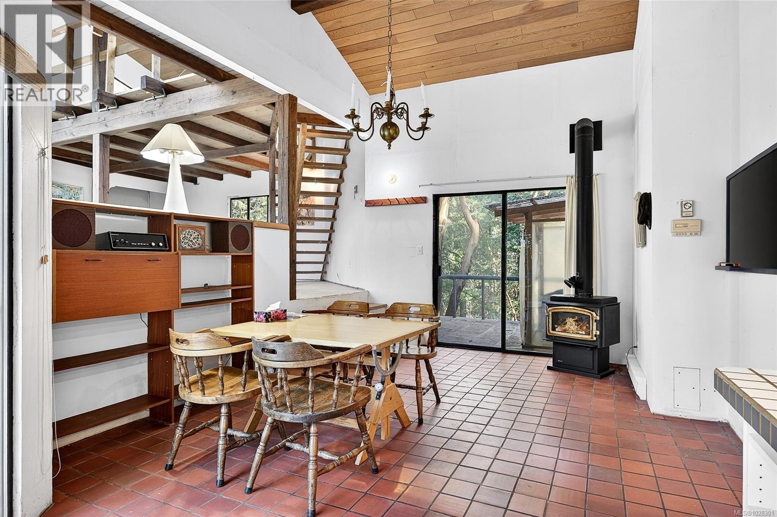 160 SKY VALLEY RD - 10