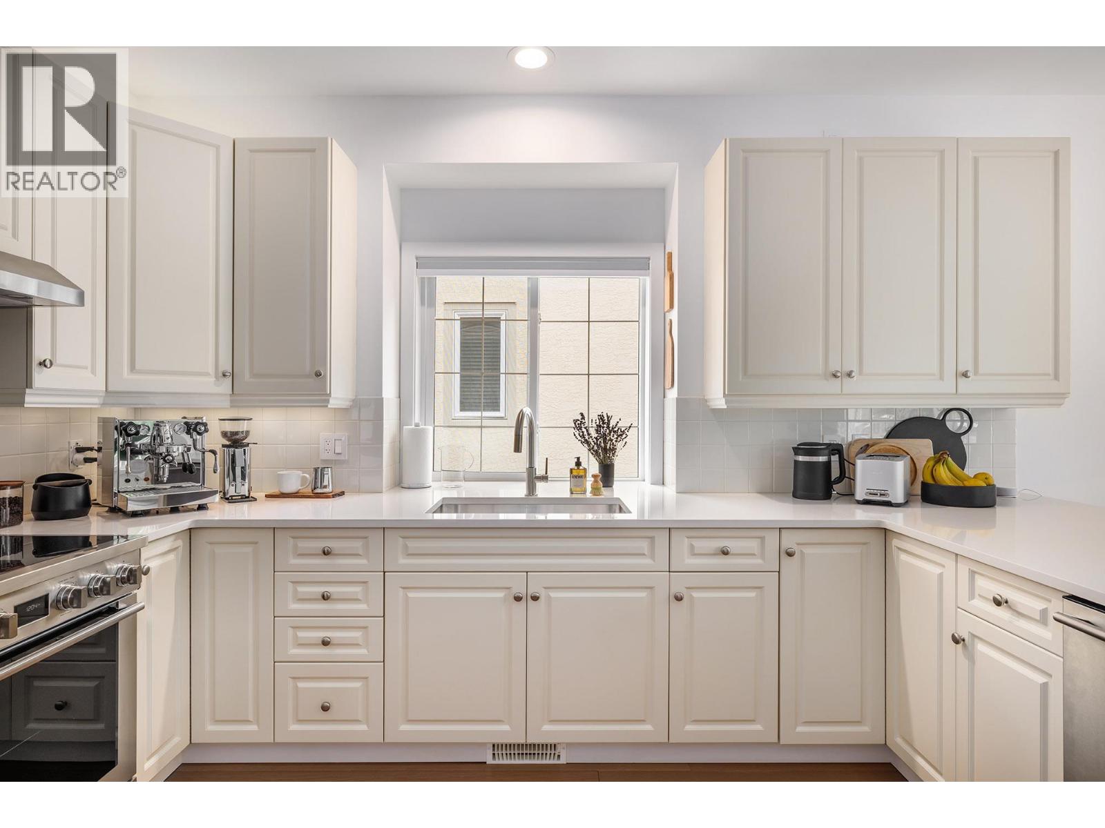 4158 Gallaghers Forest S, Kelowna