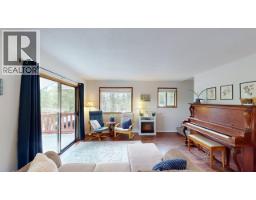 4917 Kitwanga Drive, 108 Mile Ranch, BC V0K2Z0 Photo 30