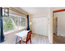 4917 Kitwanga Drive, 108 Mile Ranch, BC V0K2Z0 Photo 18