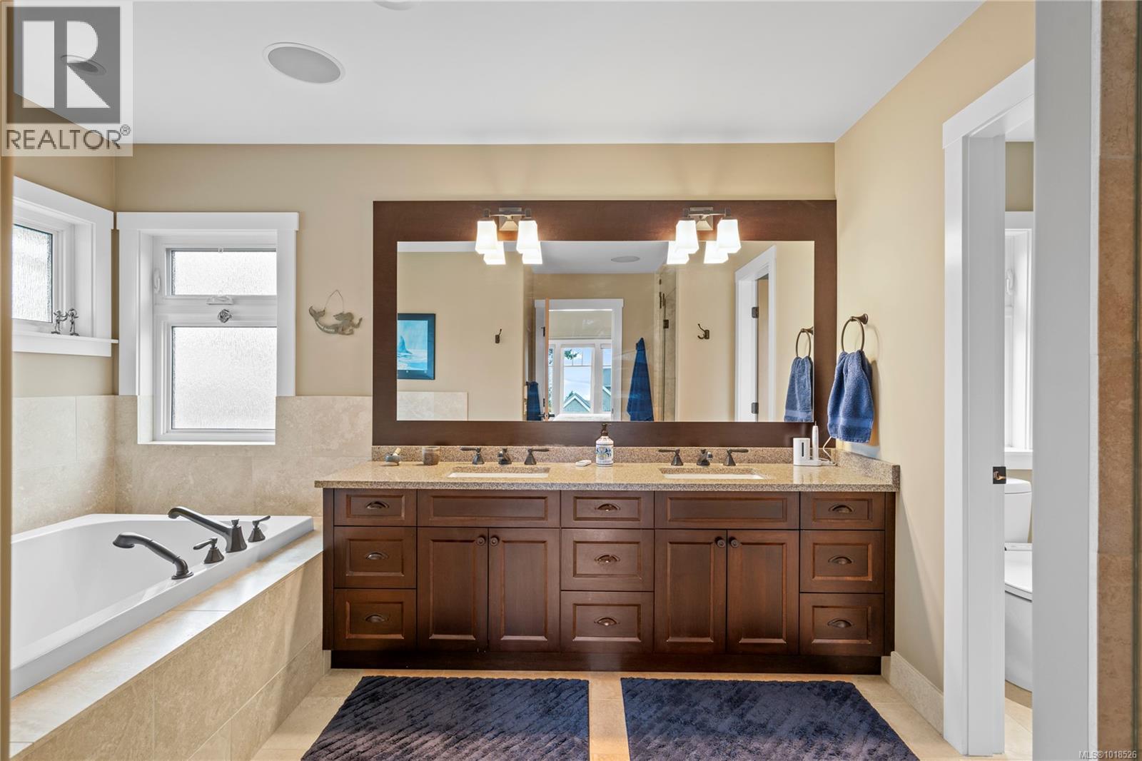 942 Bluffs Dr - 30