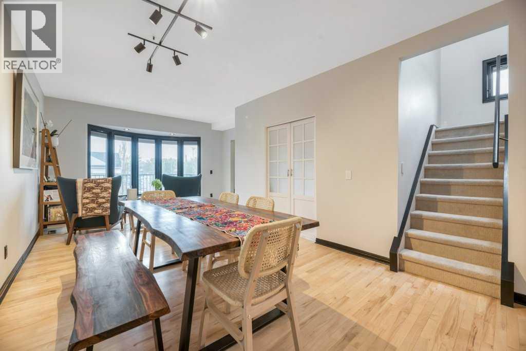 Single Family House for Sale in  Broadview Road NW West Hillhurst Calgary 