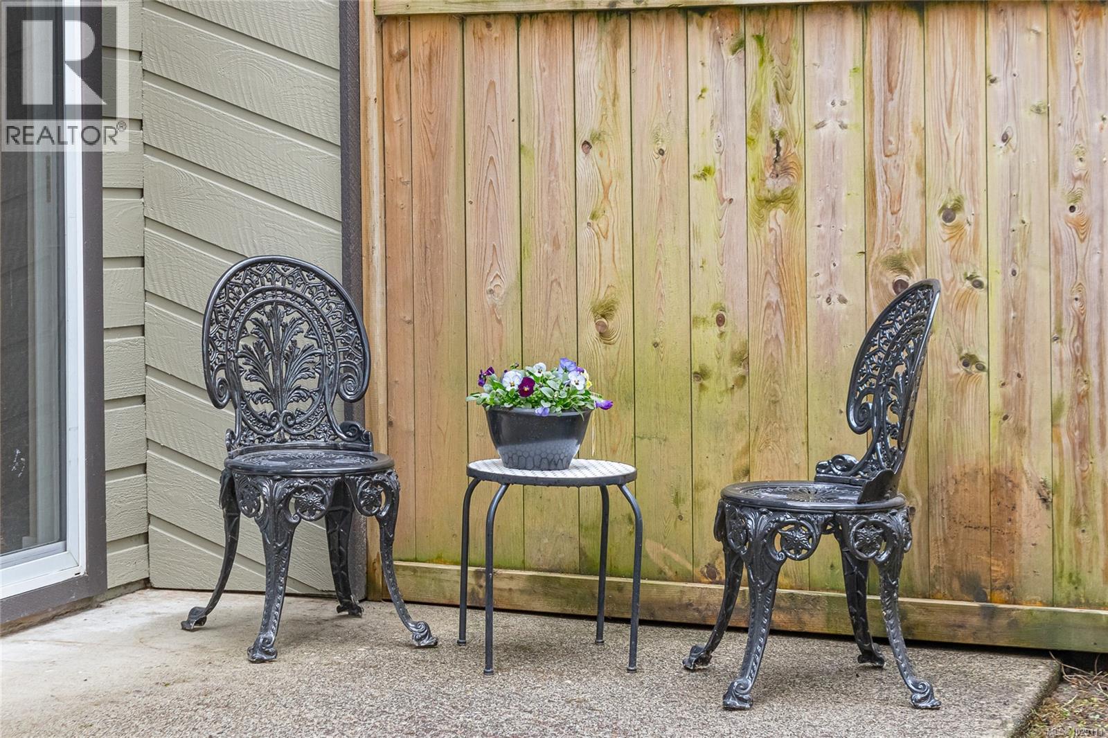 8 495 First Ave W, Qualicum Beach