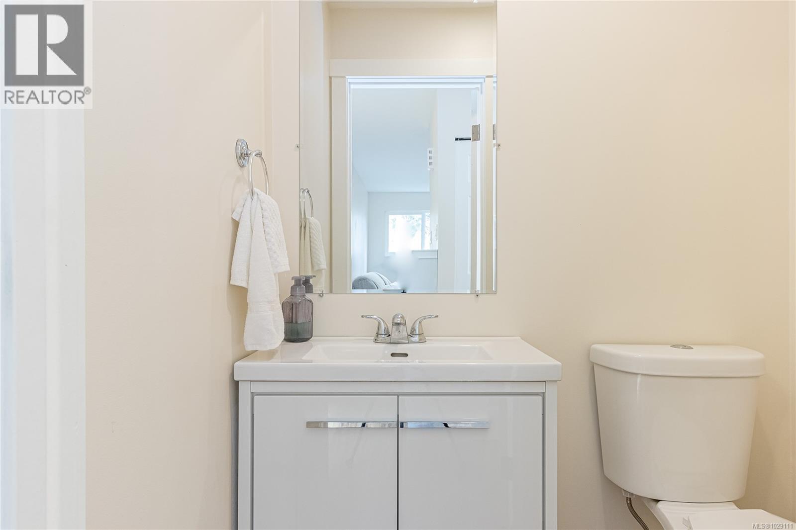 8 495 First Ave W, Qualicum Beach