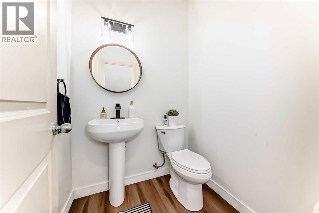 Single Family House for Sale in  Silverado Drive SW Silverado Calgary 