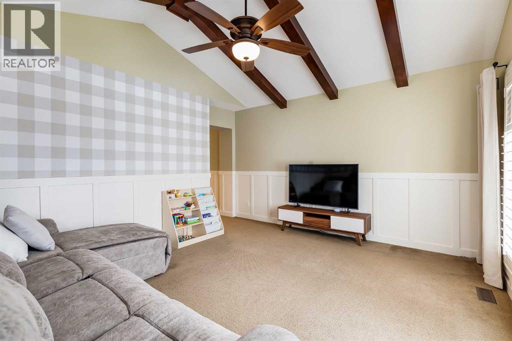 Single Family House for Sale in  Cranridge Terrace SE Cranston Calgary 