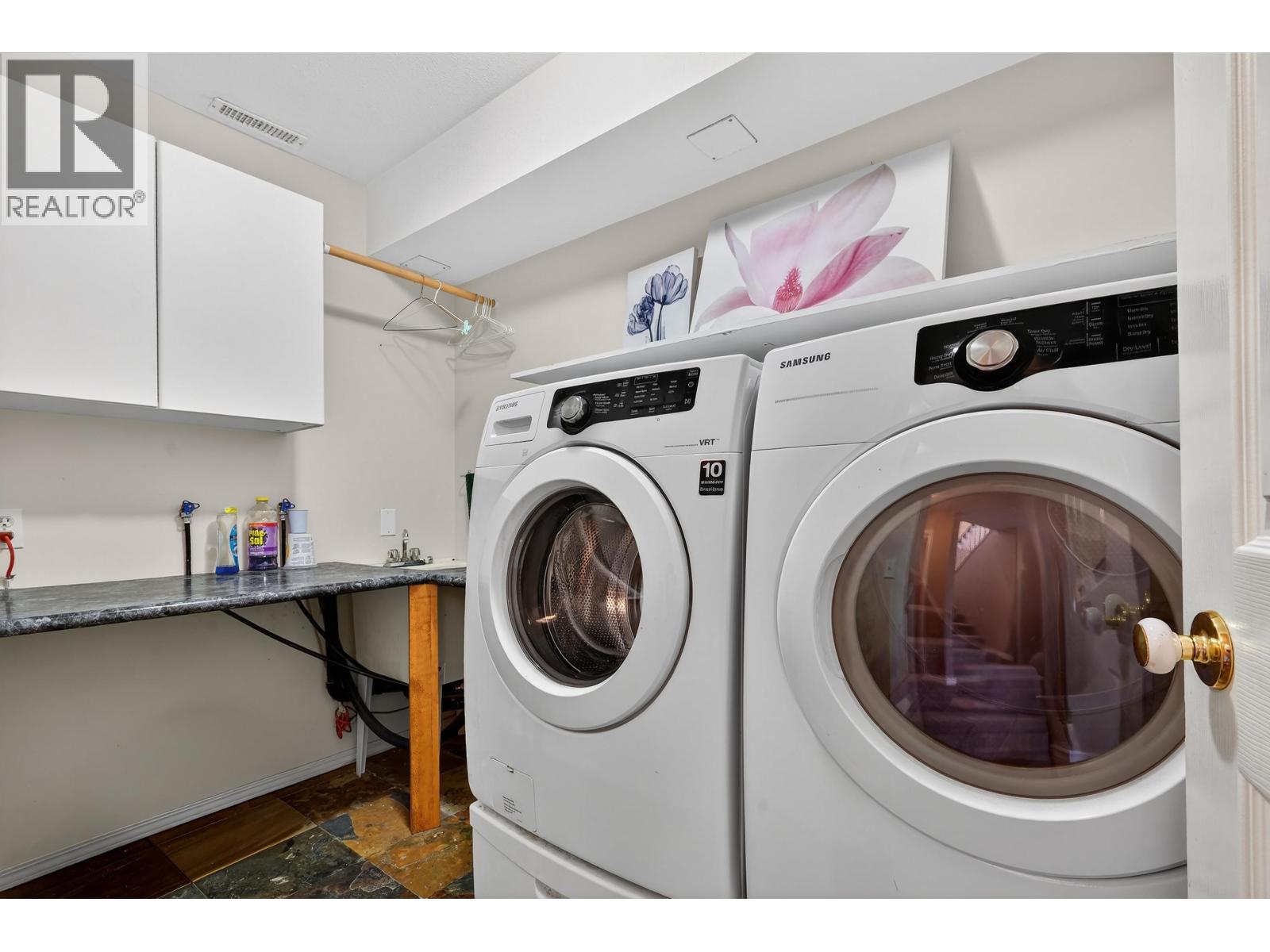 2996 MARCELLIN PLACE