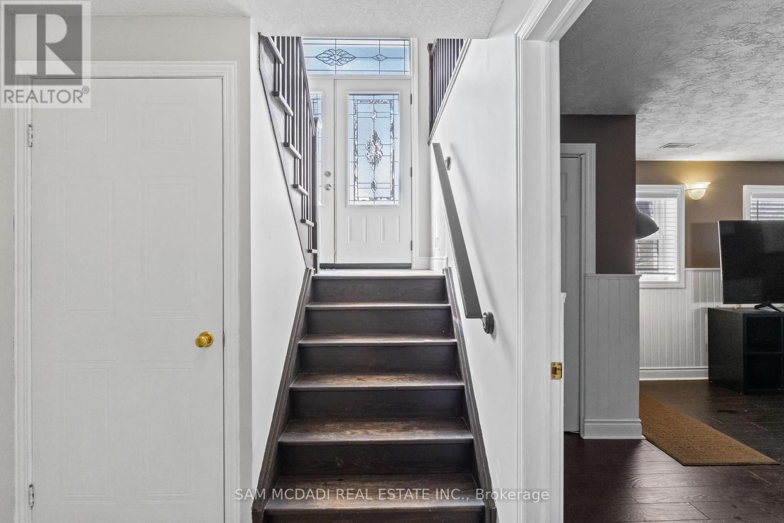 241 CHRISTIE STREET - 19