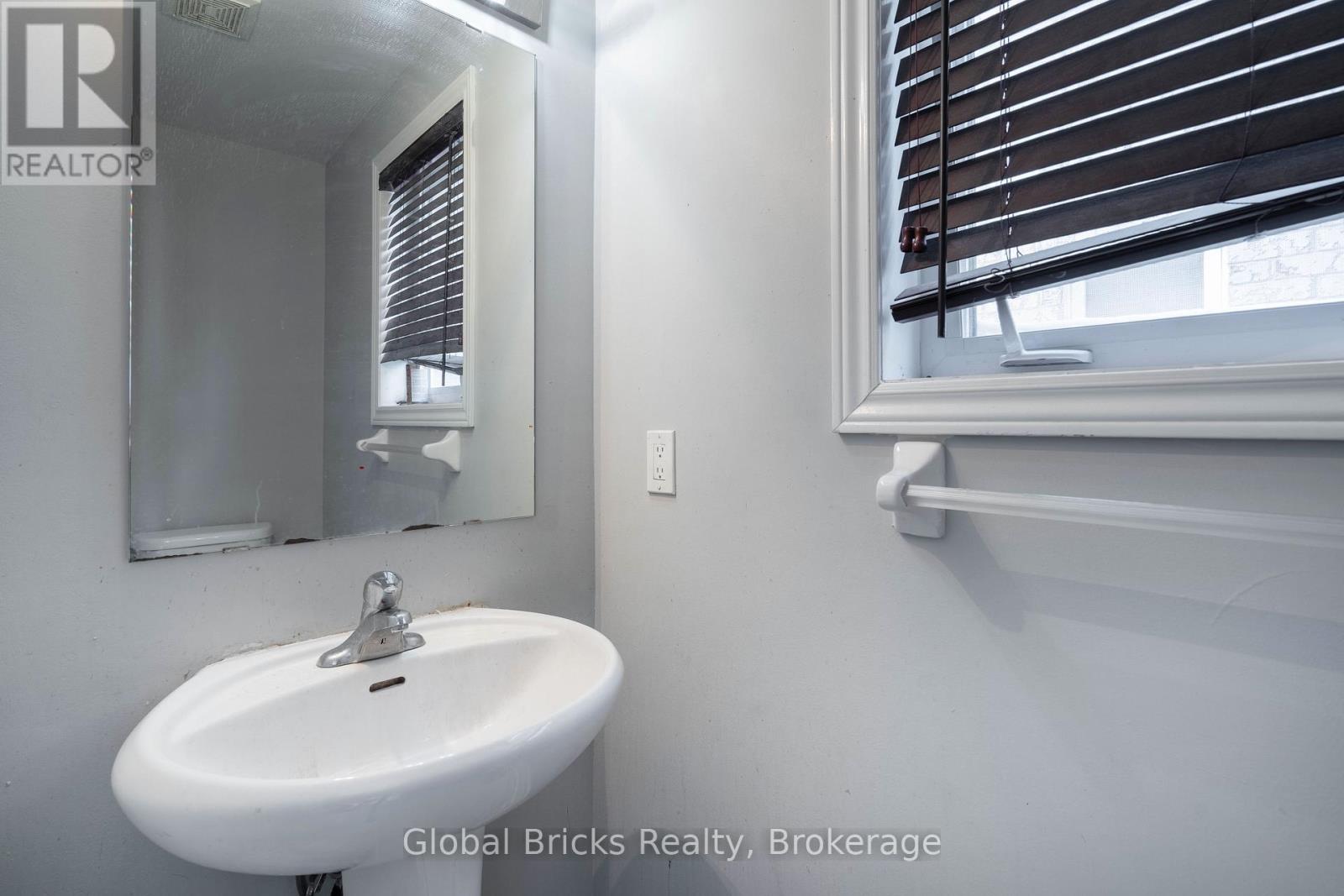 10 Dillon Drive, Brampton, ON photo 25