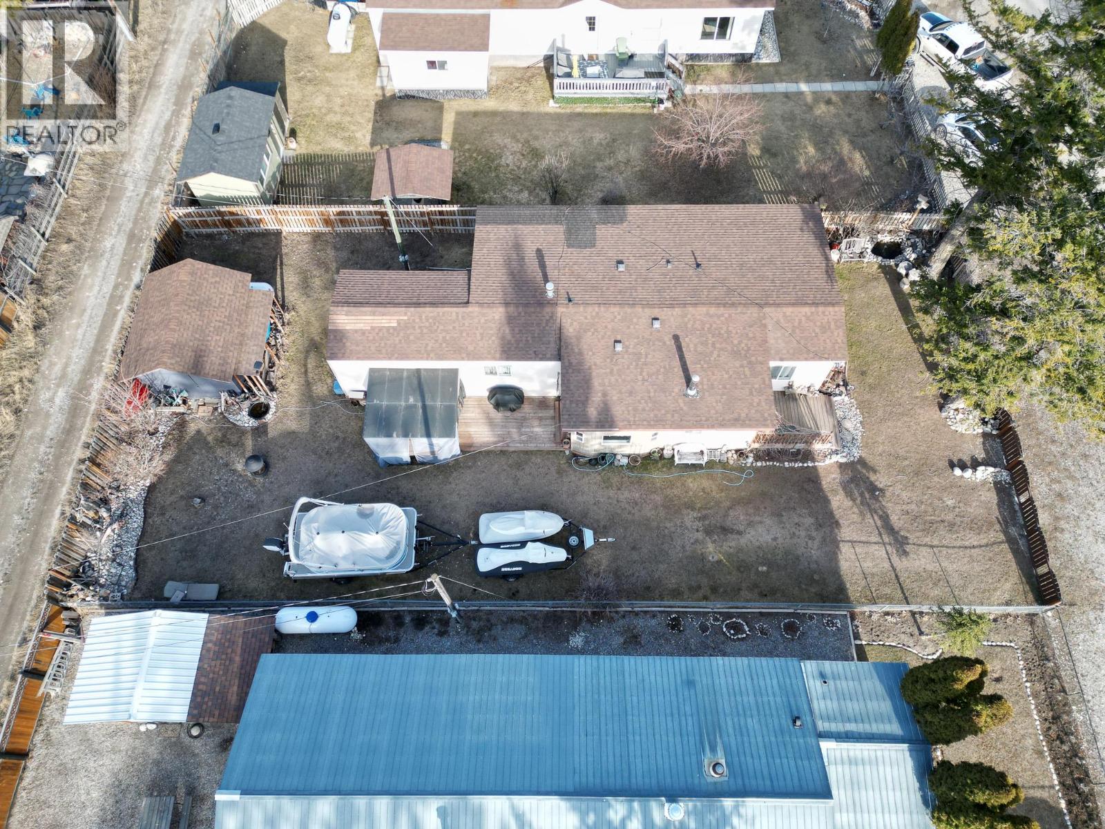 4981 Spruce Avenue, Canal Flats