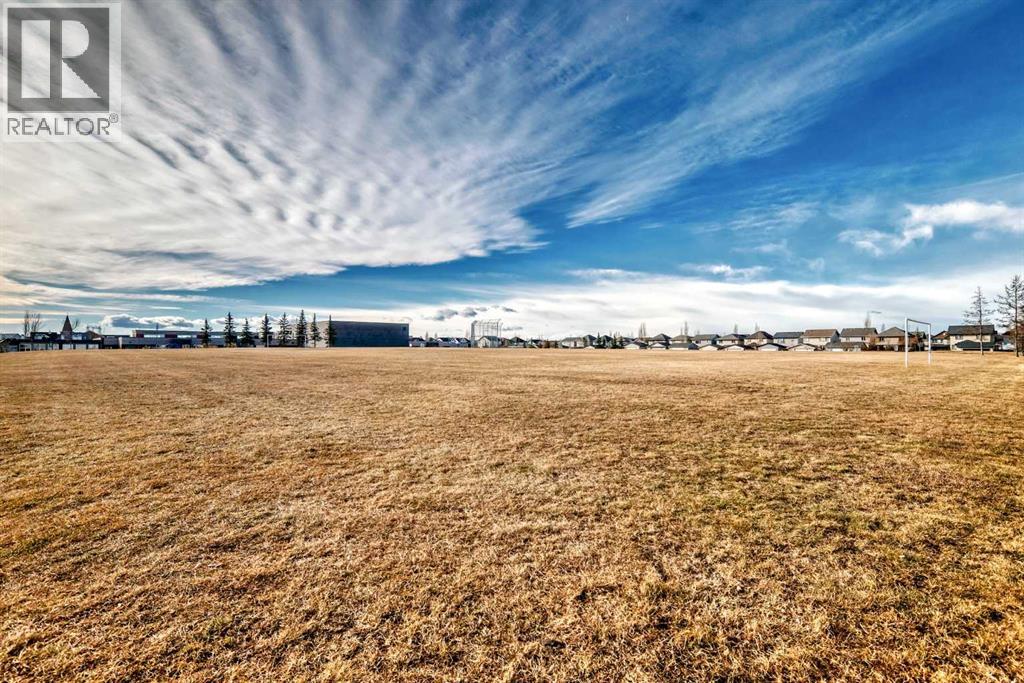 Single Family House for Sale in    Avenue SE McKenzie Towne Calgary 