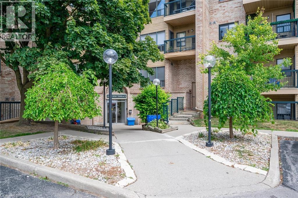 15 HOFSTETTER Avenue Unit# 205, Kitchener, Ontario, N2A3Z7 — Photo 20