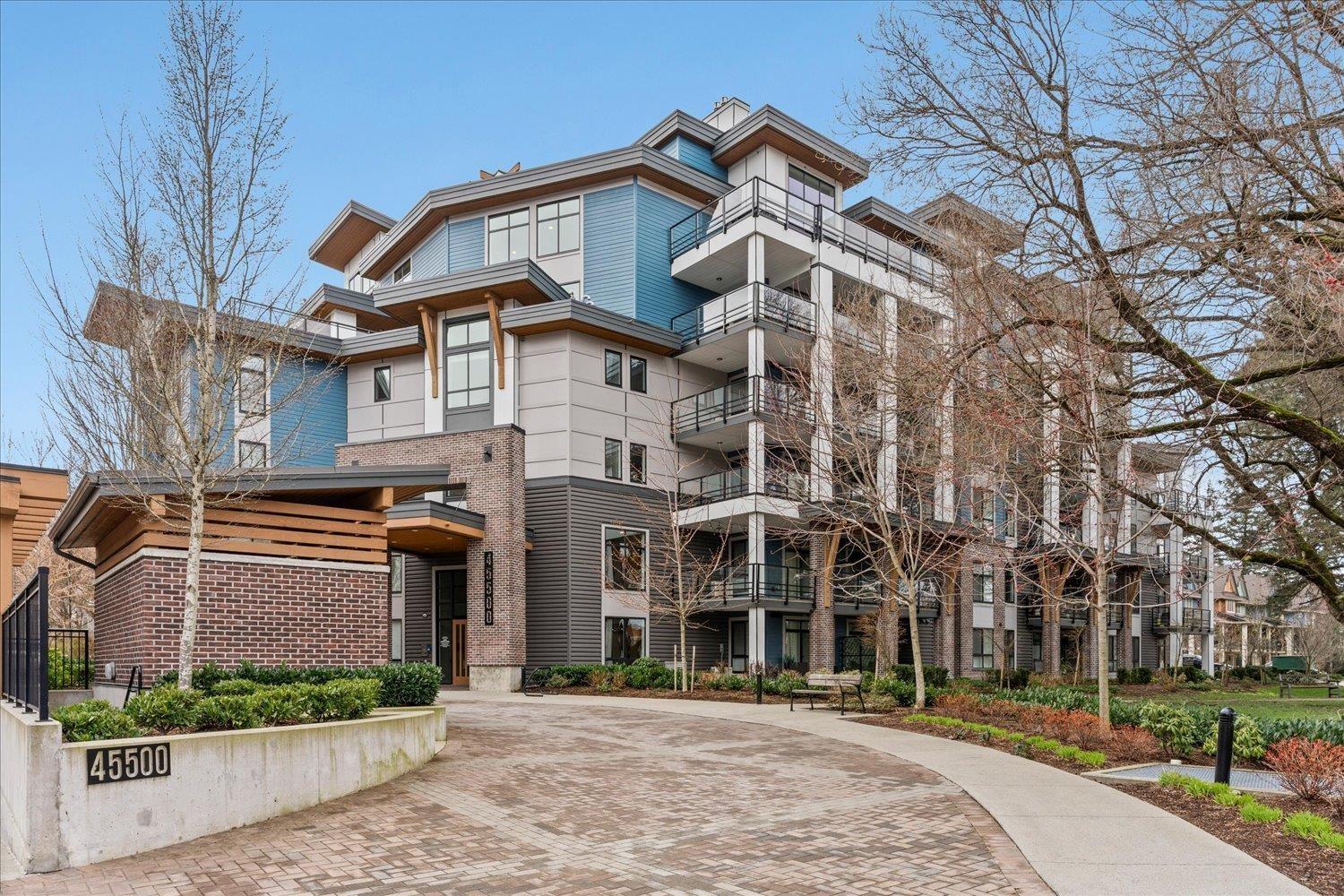 503 45500 MARKET WAY, Garrison Crossing, Chilliwack