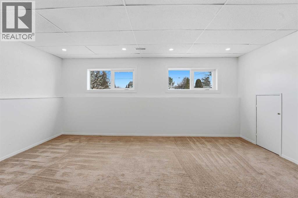 7032 59 Avenue, Red Deer