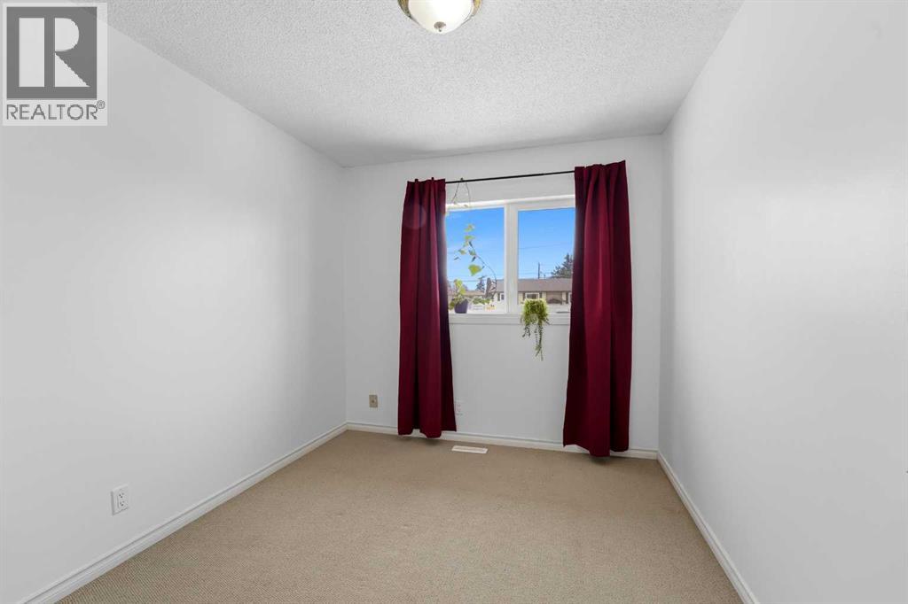 7032 59 Avenue, Red Deer