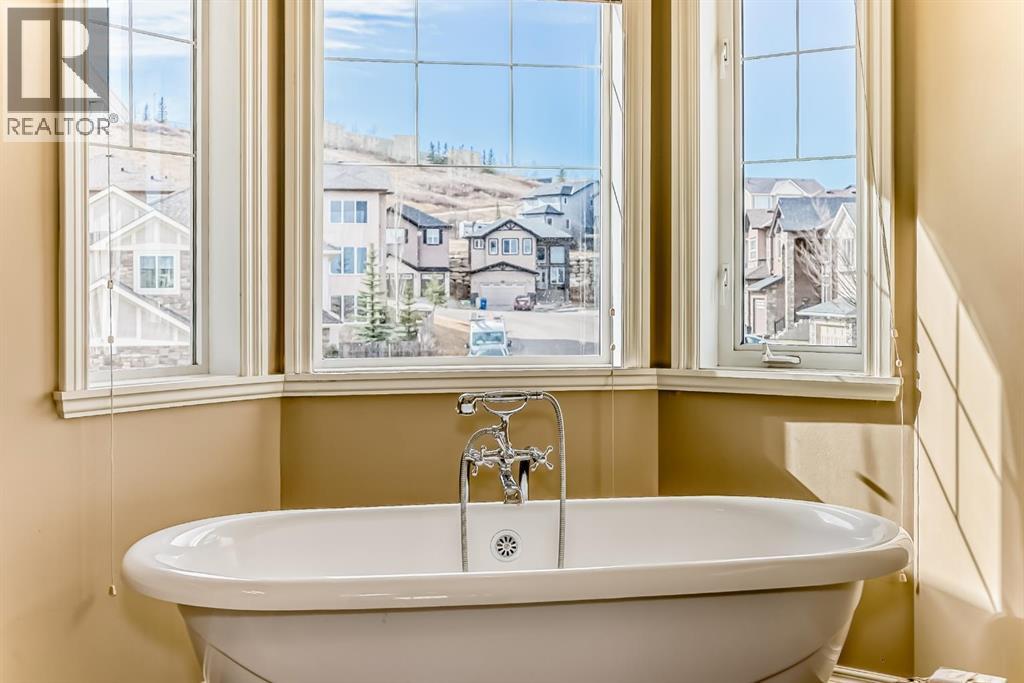 Single Family House for Sale in  Sherwood Common NW Sherwood Calgary 