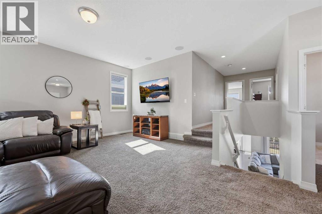 344 Sunset View, Cochrane