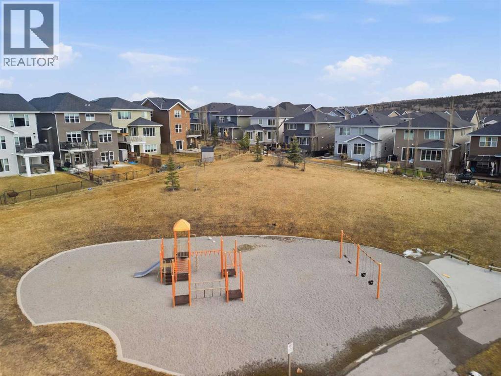 344 Sunset View, Cochrane