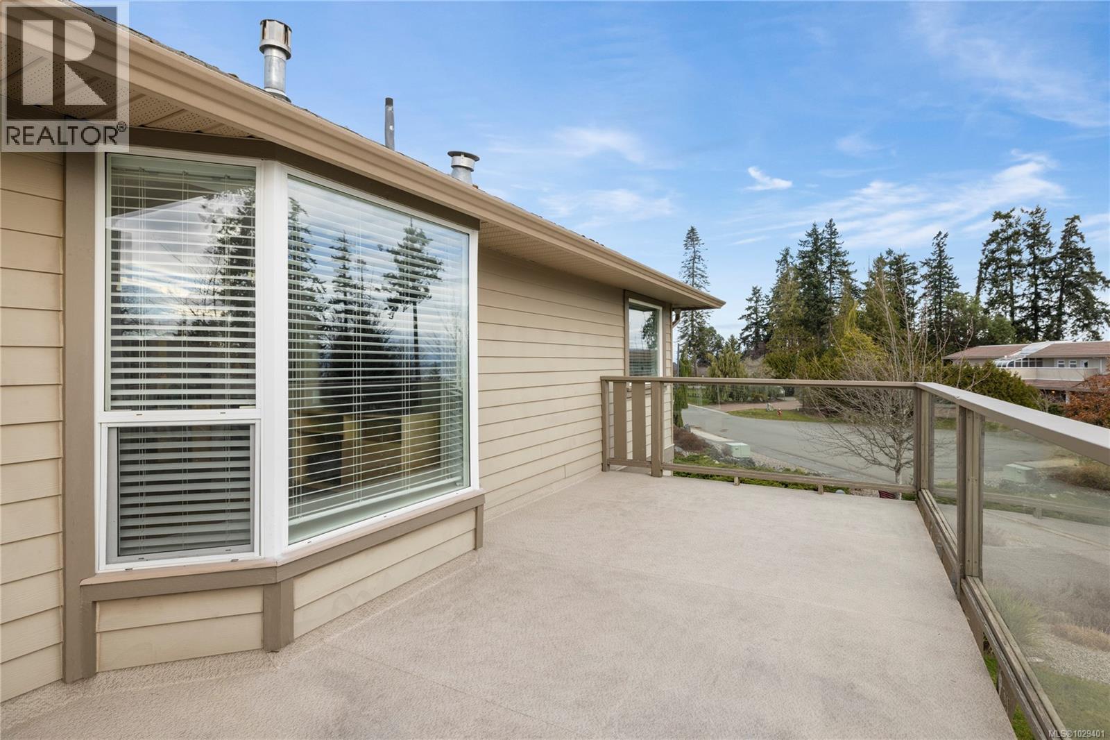 615 CHINOOK AVE - 12