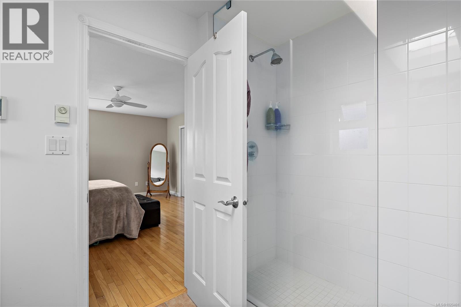 615 CHINOOK AVE - 47