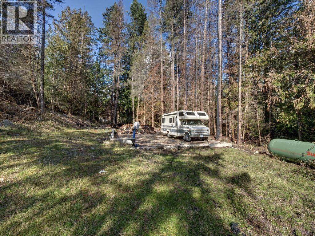 9168 SUNSHINE COAST HIGHWAY, Halfmoon Bay