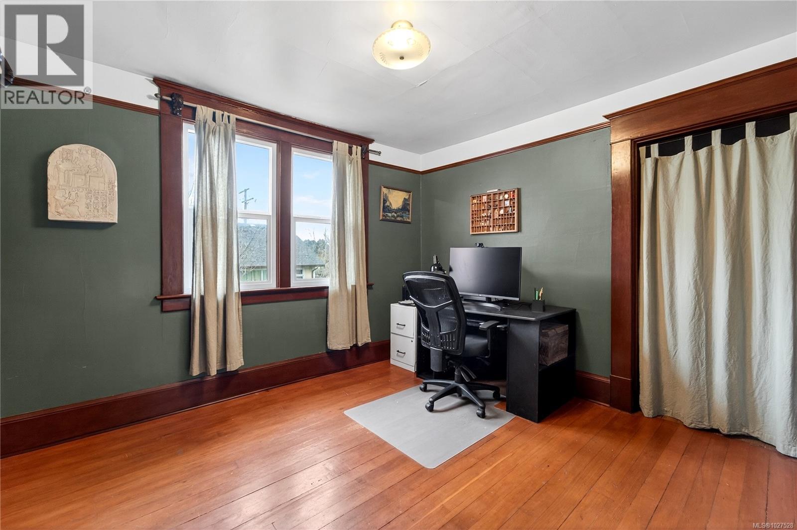  1150 Empress Avenue, Victoria