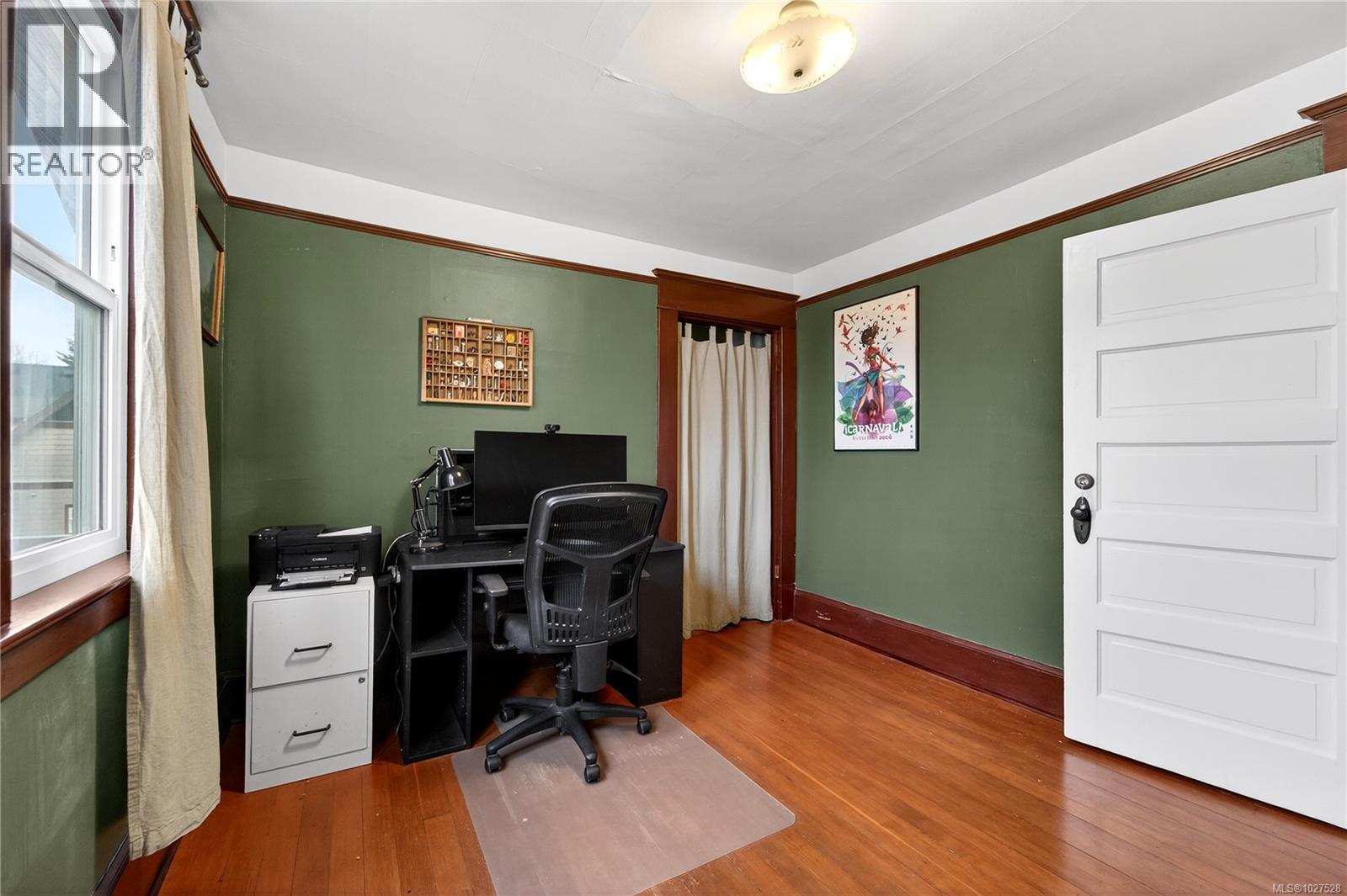  1150 Empress Avenue, Victoria