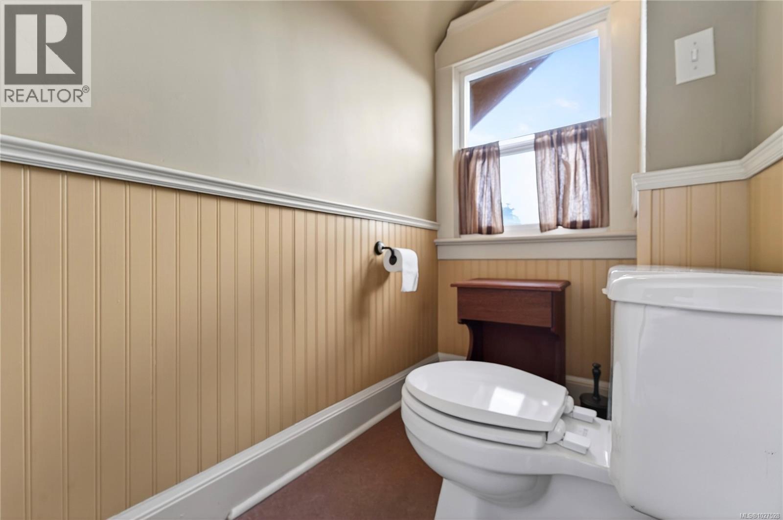  1150 Empress Avenue, Victoria