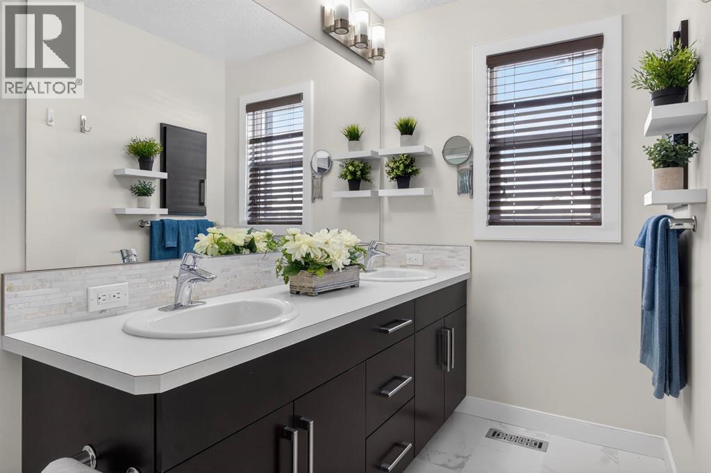 Single Family House for Sale in  Redstone Drive NE Redstone Calgary 