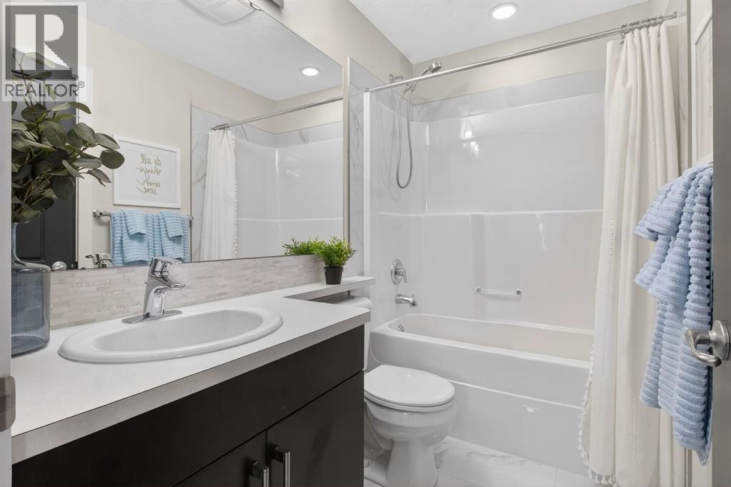 Single Family House for Sale in  Redstone Drive NE Redstone Calgary 