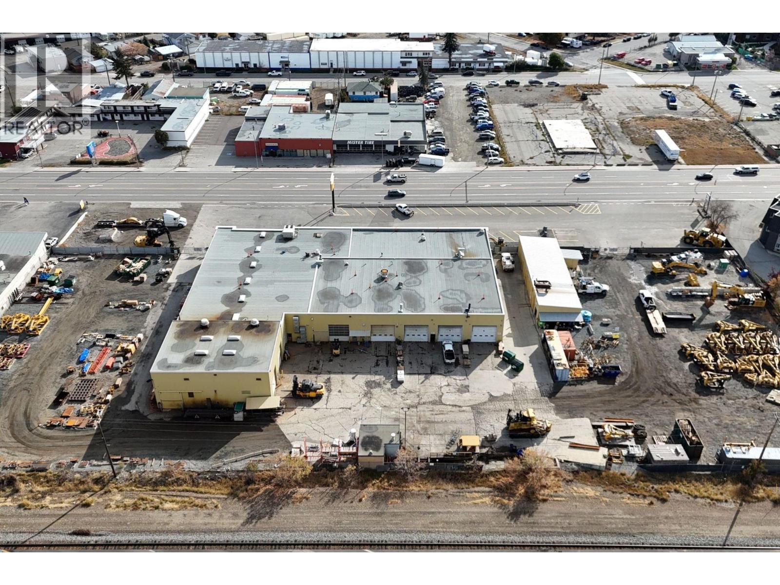  815 Cranbrook Street North, Cranbrook