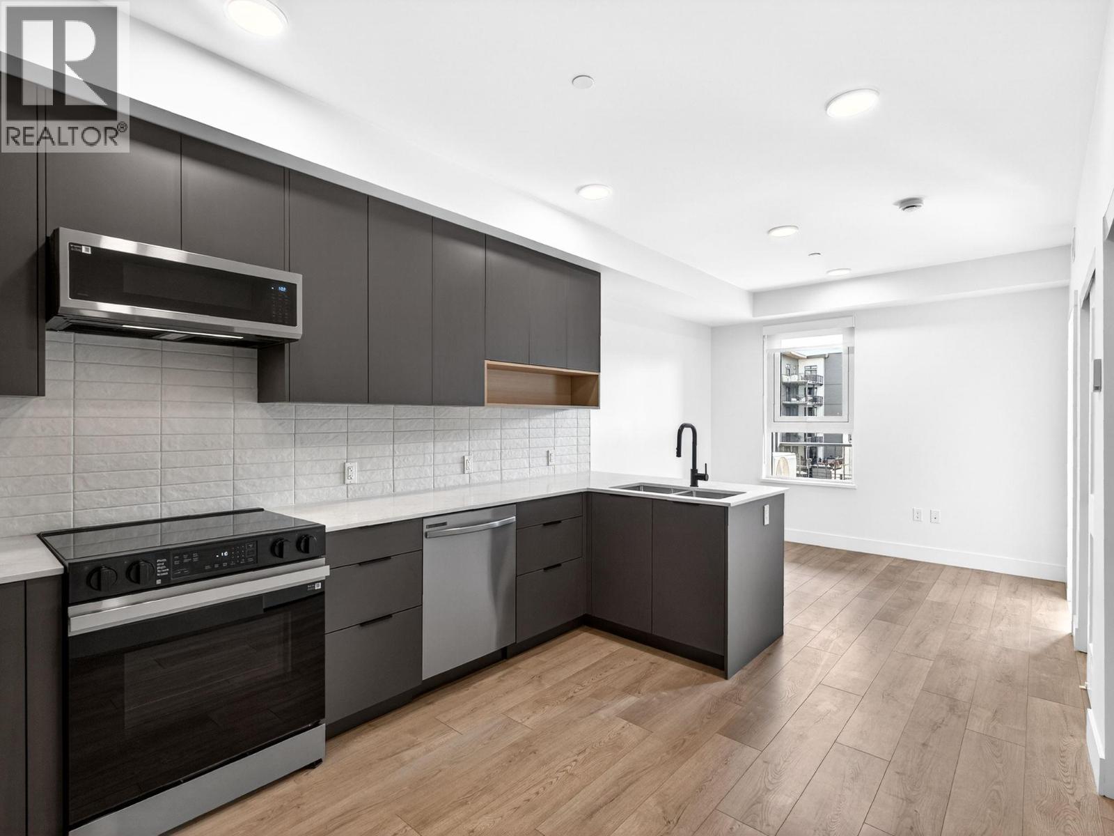 620 Coronation Avenue Unit# 404, Kelowna