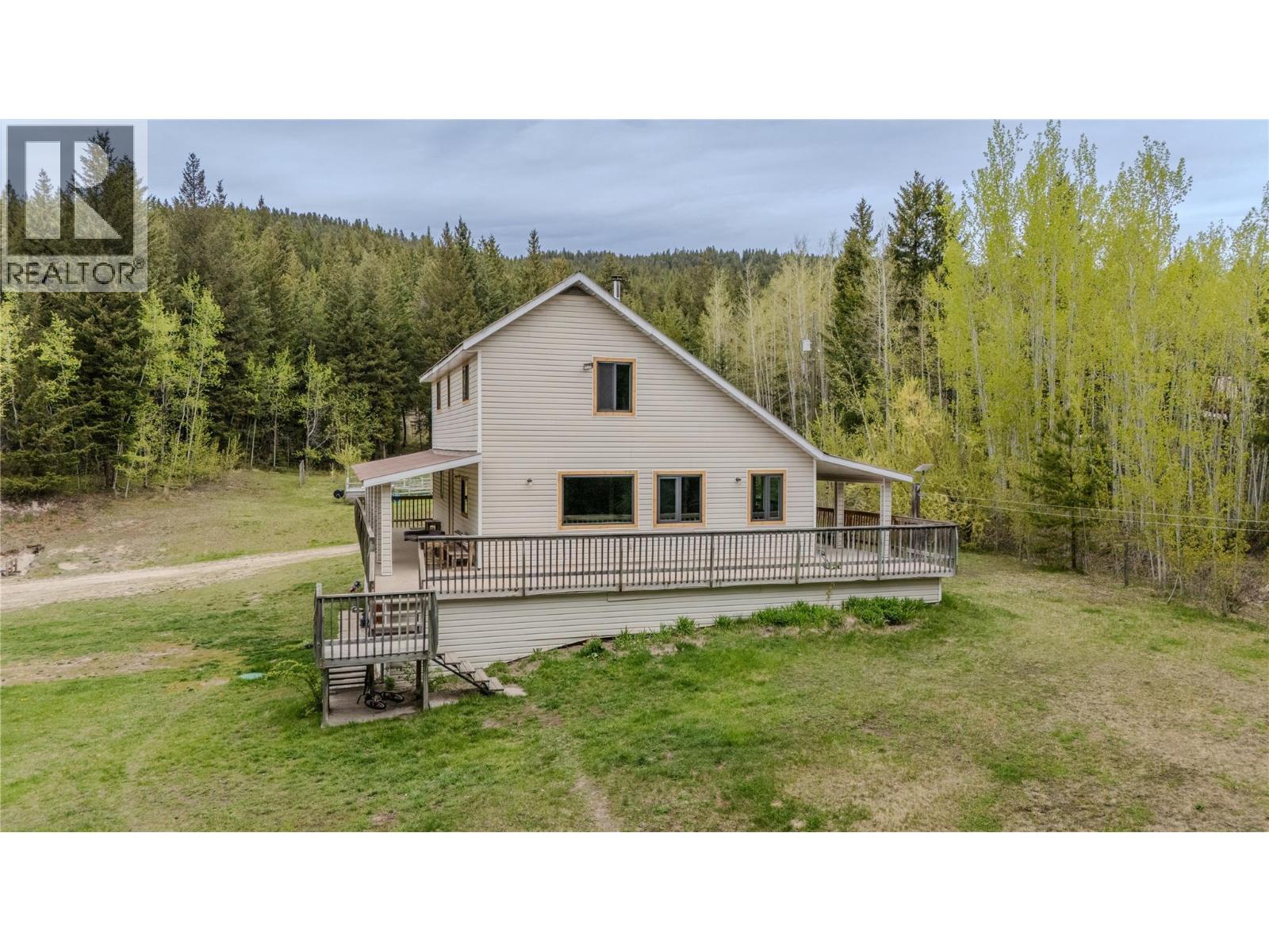7250 China Valley Road, Falkland