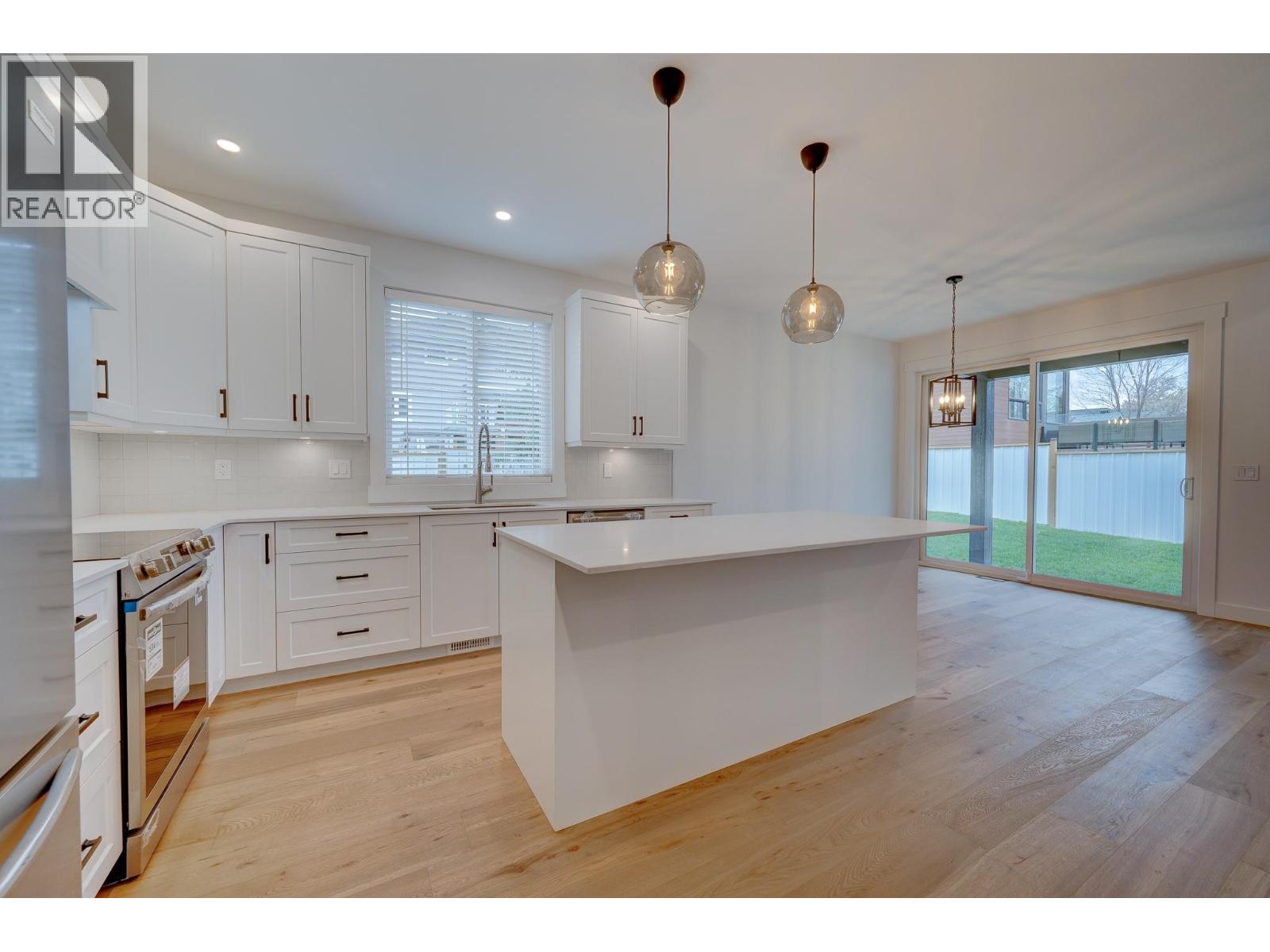 2244 Valleyview Drive, Kamloops